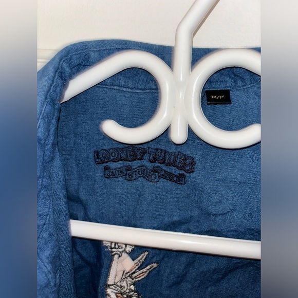 Blue Looney Tunes Embroidered Button Up - Picture 2 of 4